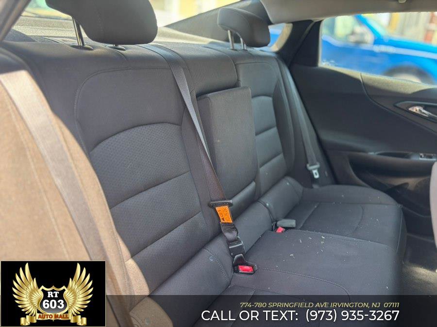 Used 2019 Chevrolet Malibu LT image 8