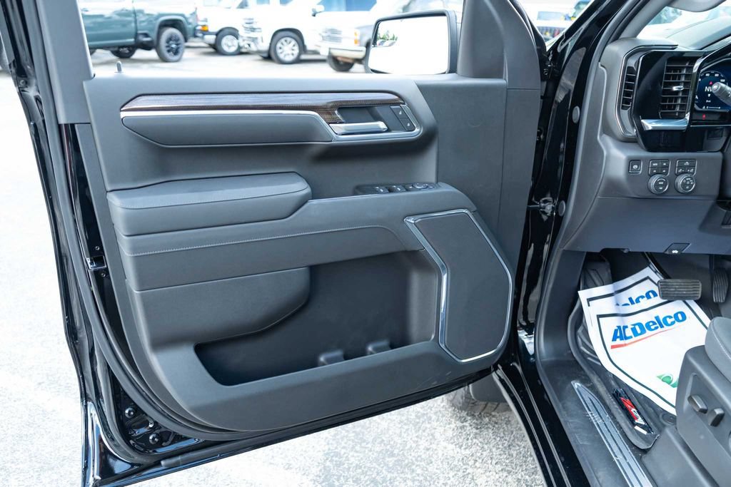 New 2026 Chevrolet Silverado 1500 LT Trail Boss AWD/4WD image 13