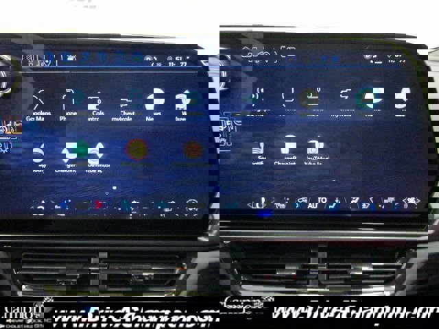 Certified 2025 Chevrolet Equinox EV RS image 6