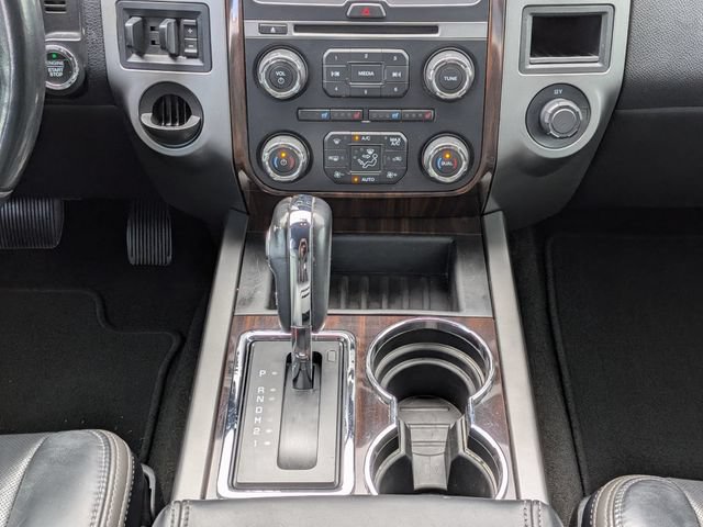 Used 2017 Ford Expedition Platinum RWD image 19