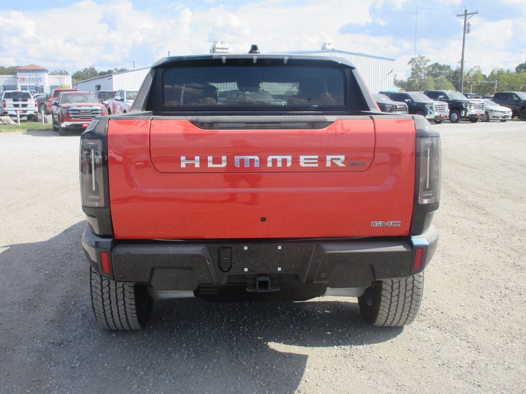 New 2026 GMC Hummer EV 4x4 Crew Cab image 6