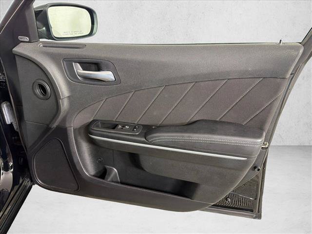 Used 2023 Dodge Charger SXT RWD image 14