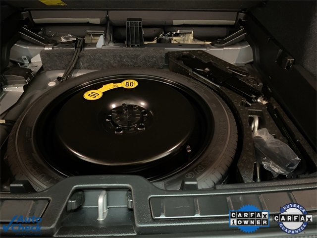 Used 2025 Volvo XC40 B5 Core image 81