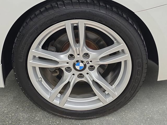 Used 2019 BMW 430i Convertible image 31