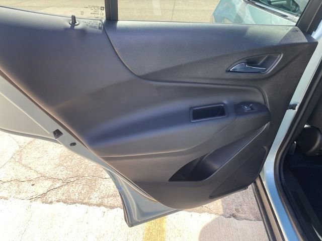 Used 2022 Chevrolet Equinox LT FWD image 23
