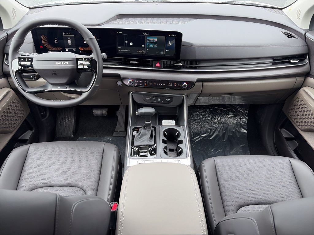 New 2027 Kia Carnival EX FWD image 10