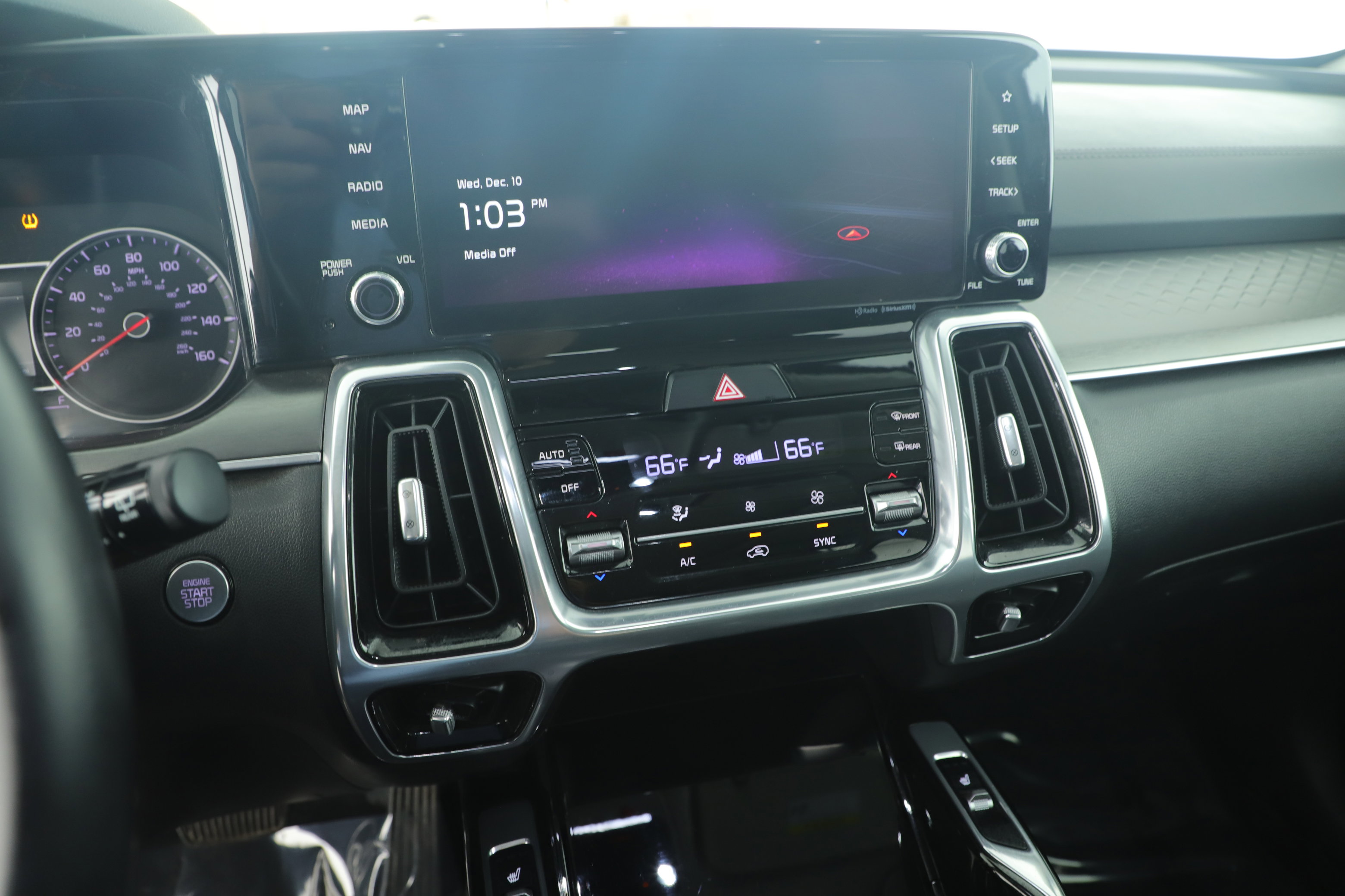 Used 2022 Kia Sorento SX image 13