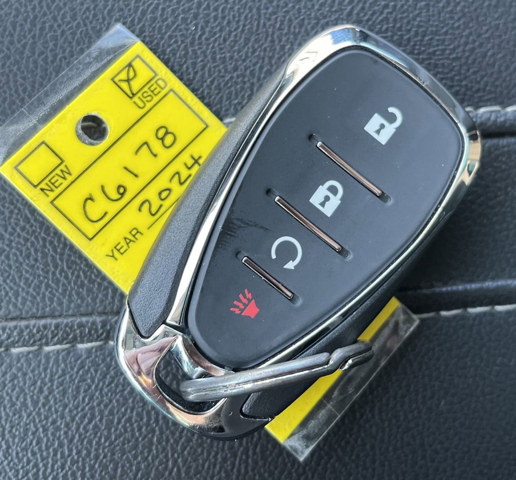 Used 2024 Chevrolet Blazer LT image 22