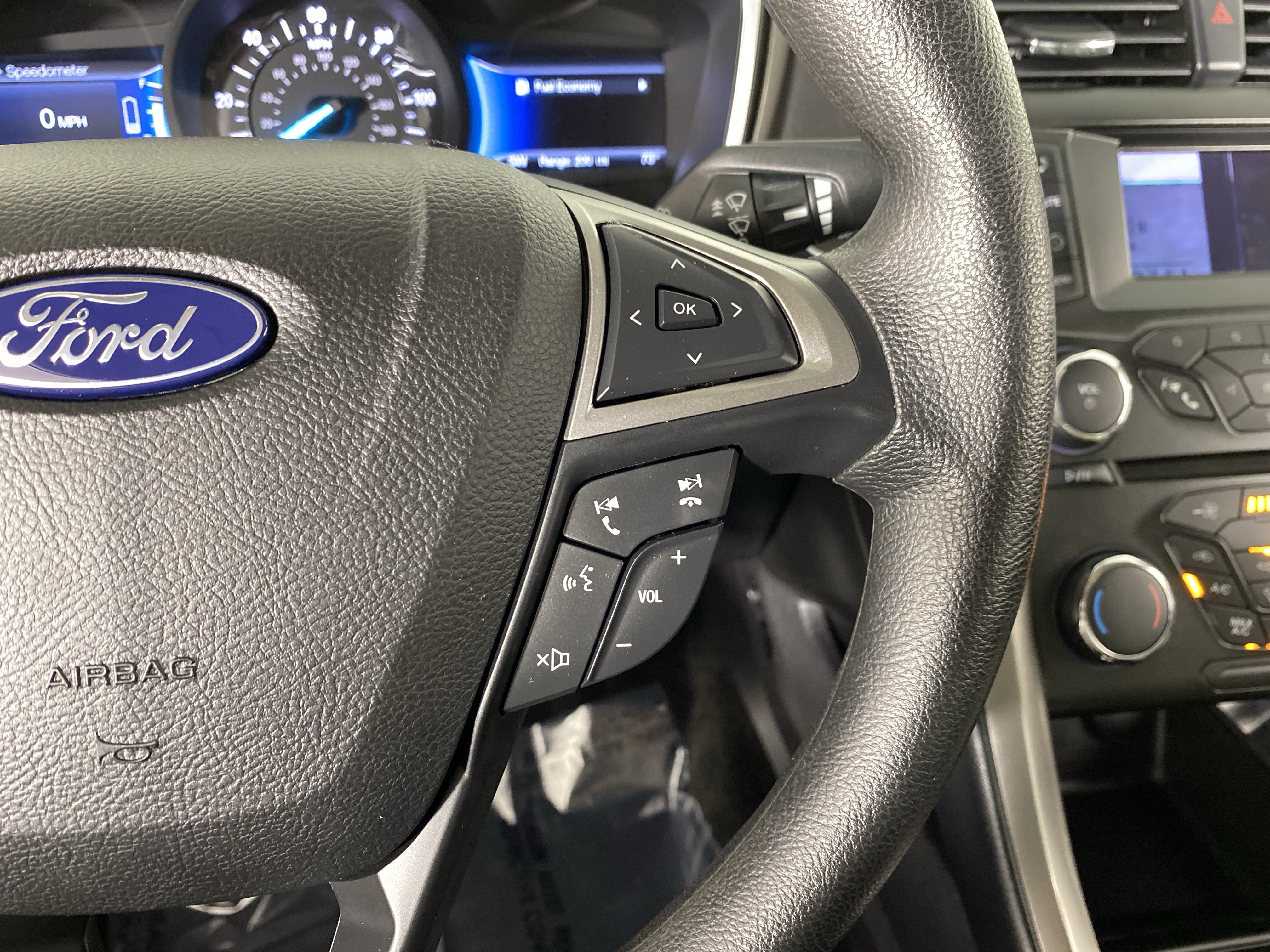Used 2018 Ford Fusion S FWD image 16