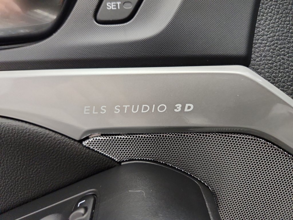 Used 2023 Acura Integra A-Spec image 10