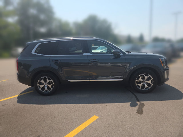 Certified 2021 Kia Telluride EX w/ Towing Package AWD/4WD image 8