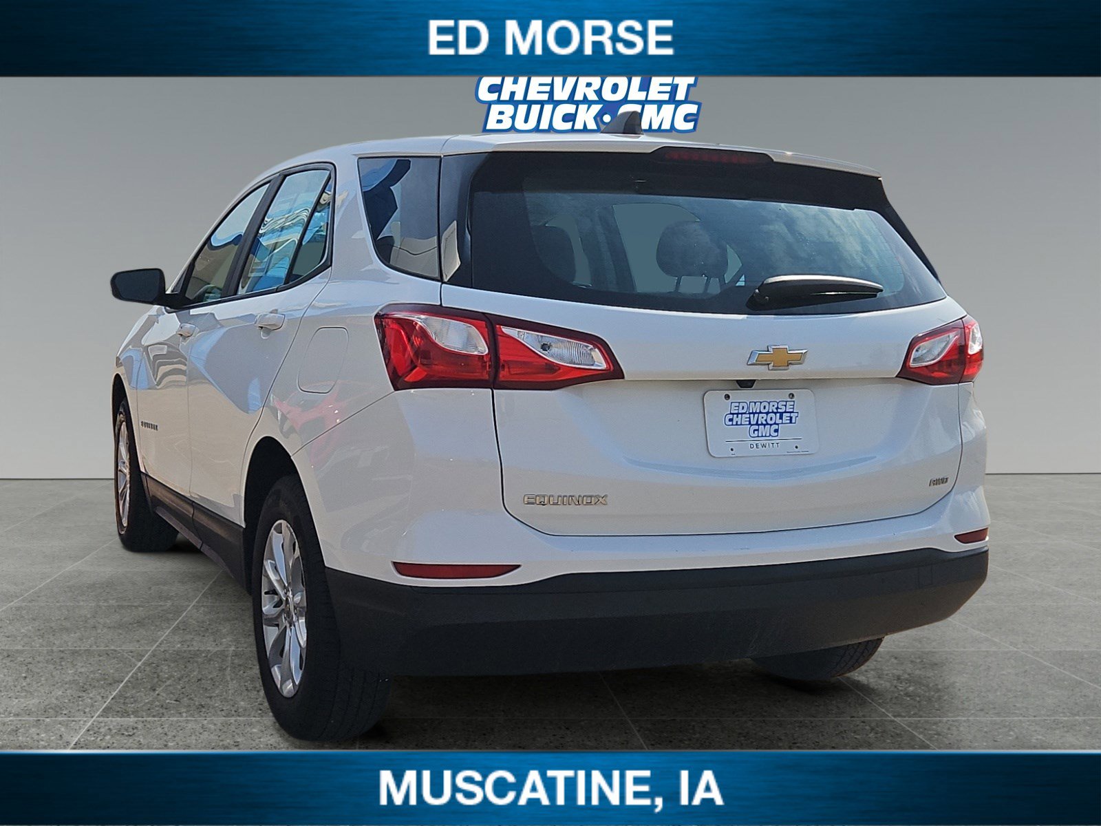 Used 2021 Chevrolet Equinox LS image 3