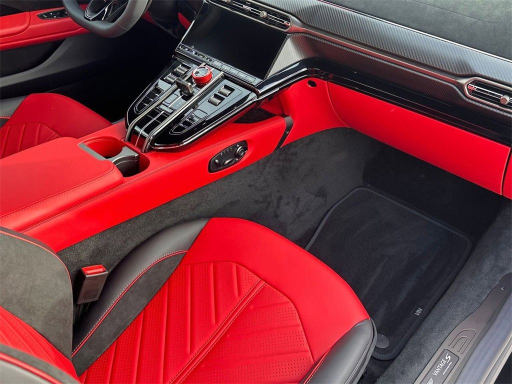 New 2026 Aston Martin V8 Vantage S image 6