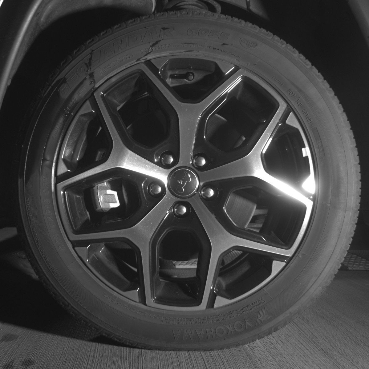 Used 2025 Jeep Compass Limited image 12