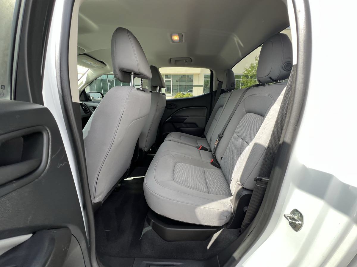 Used 2022 Chevrolet Colorado W/T w/ WT Convenience Package AWD/4WD image 16