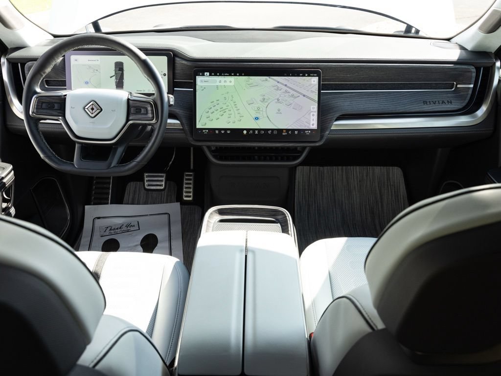 Used 2023 Rivian R1S Launch Edition AWD/4WD image 39