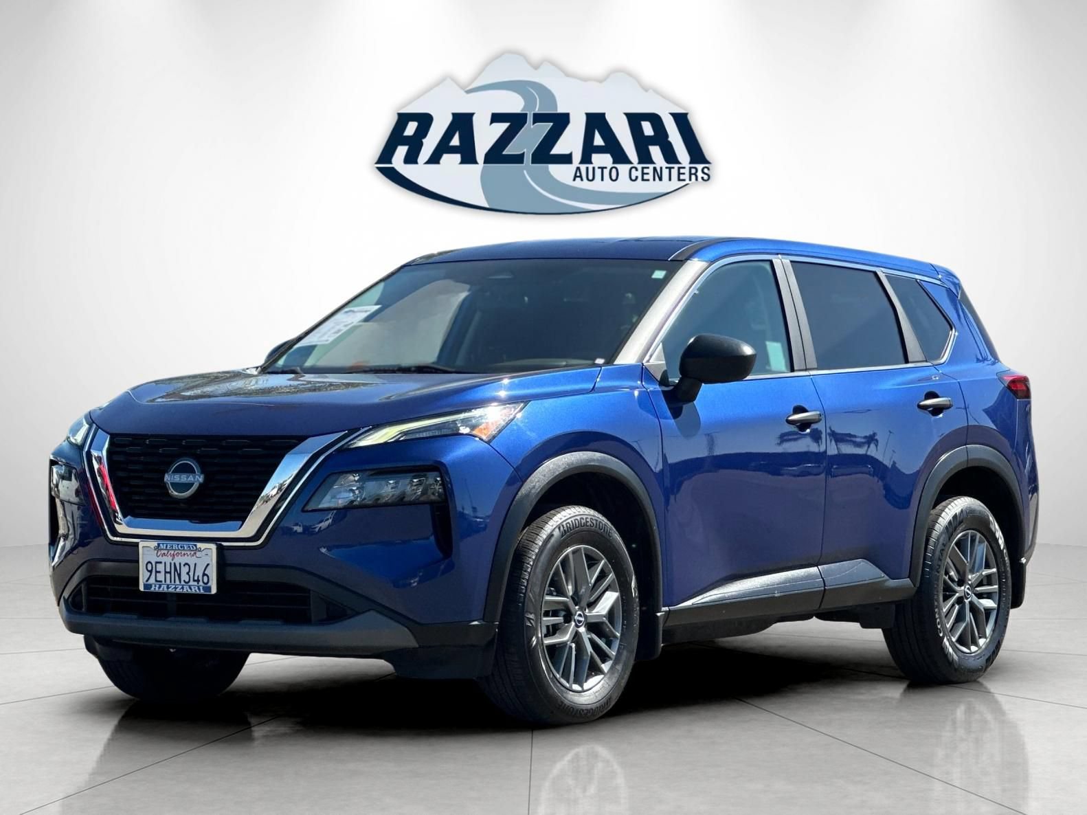 Used 2023 Nissan Rogue S FWD image 7