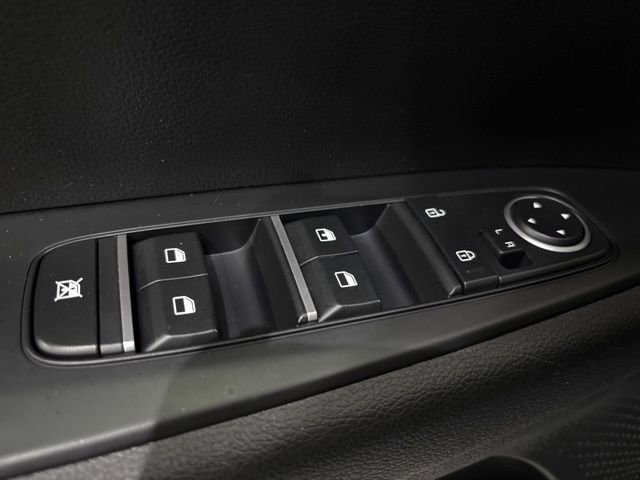 Used 2024 Kia Forte LX image 13