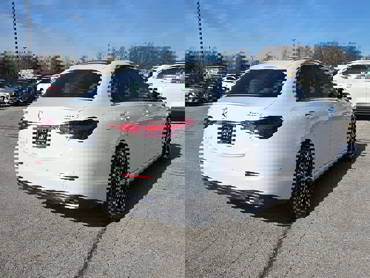 Used 2023 Mercedes-Benz C 300 4MATIC Sedan image 6