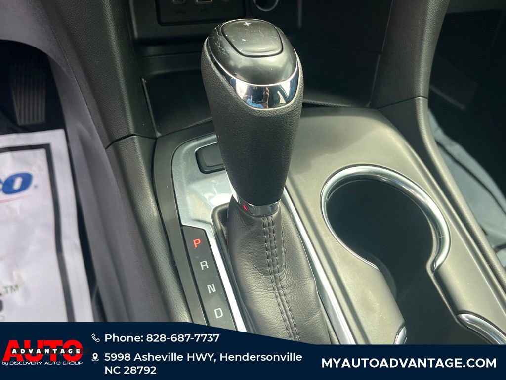 Used 2021 Chevrolet Equinox LT AWD/4WD image 11