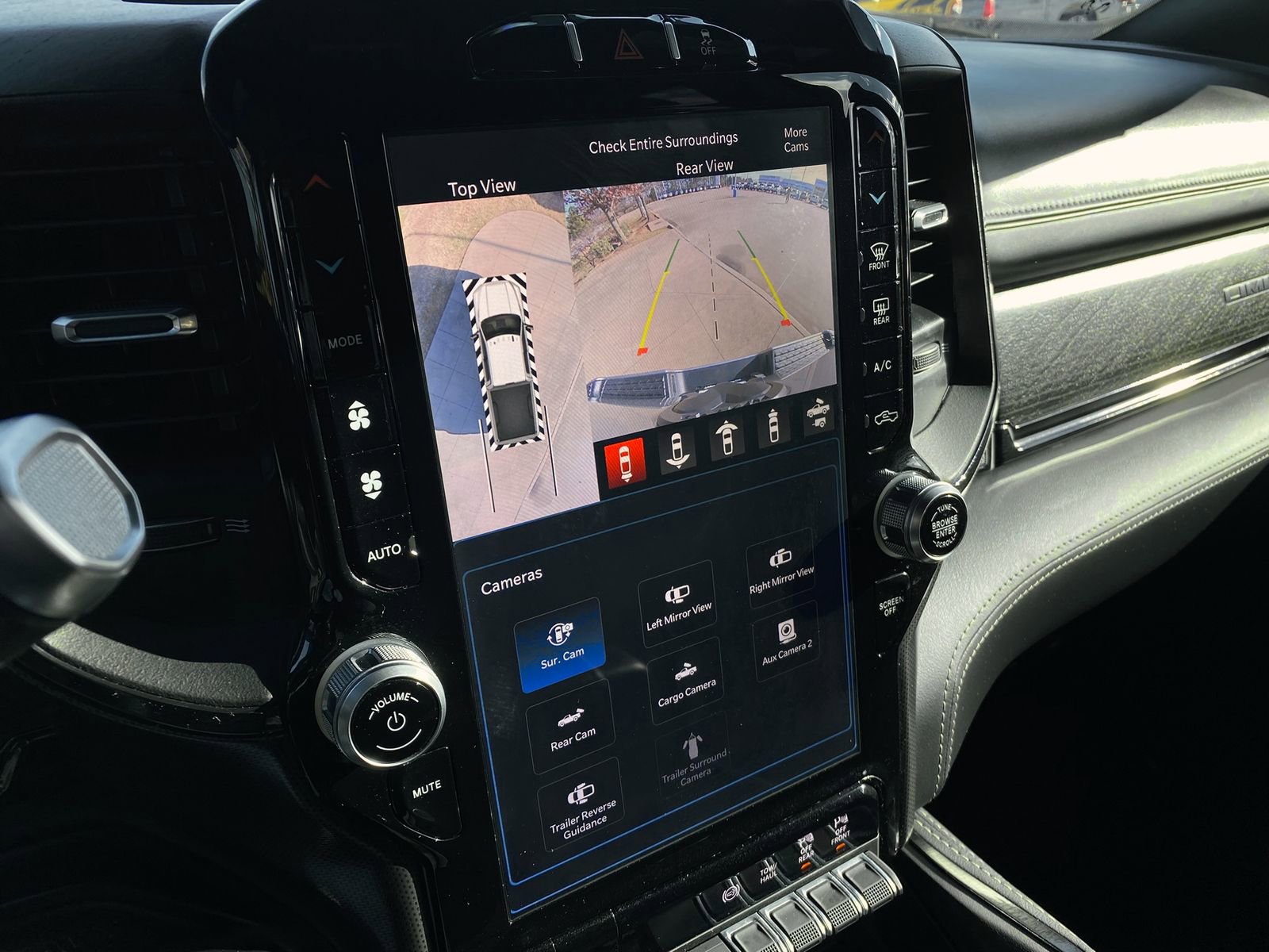 Used 2022 RAM 2500 Limited w/ Night Edition image 18