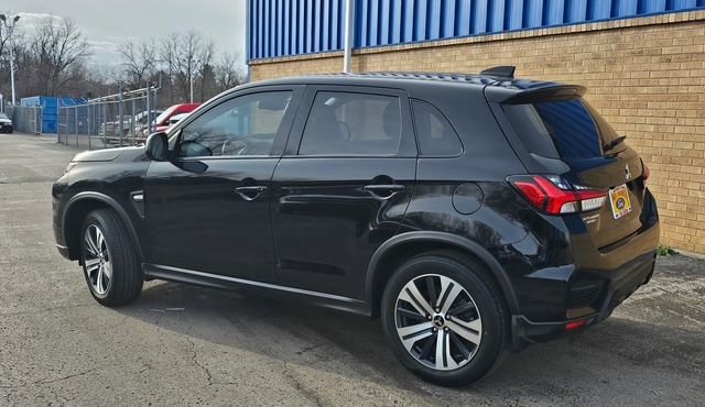 Used 2023 Mitsubishi Outlander Sport ES image 5