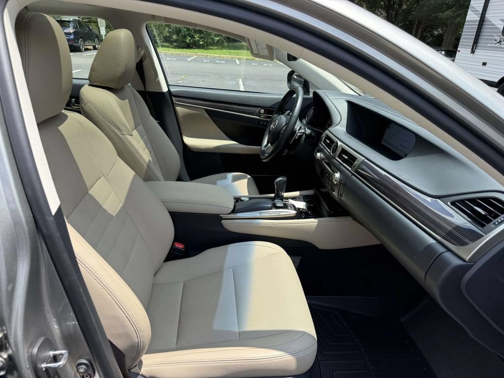 Used 2017 Lexus GS 350 AWD w/ Premium Package image 14