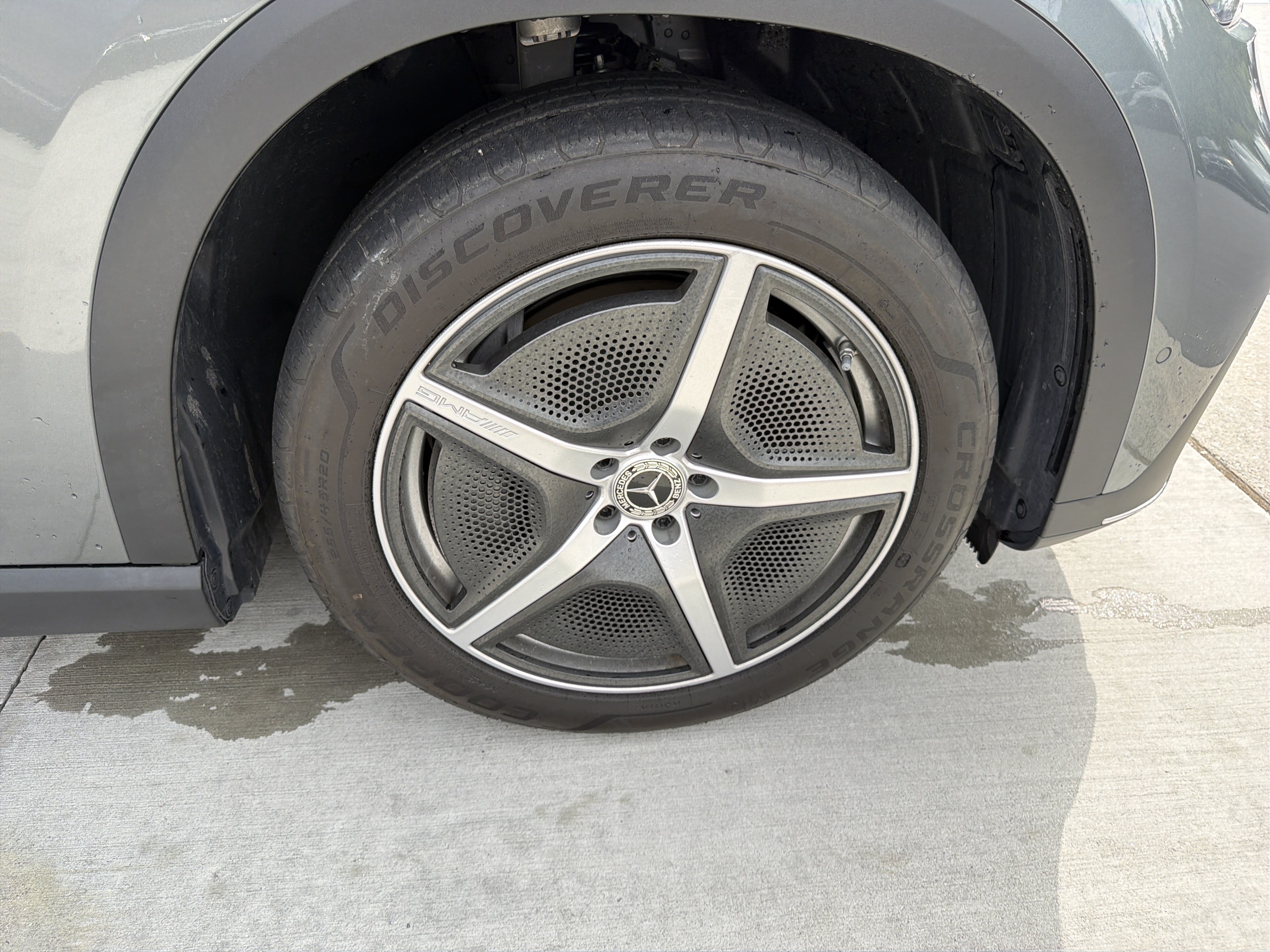 Certified 2025 Mercedes-Benz EQE 350+ SUV w/ AMG Line Exterior Package image 14