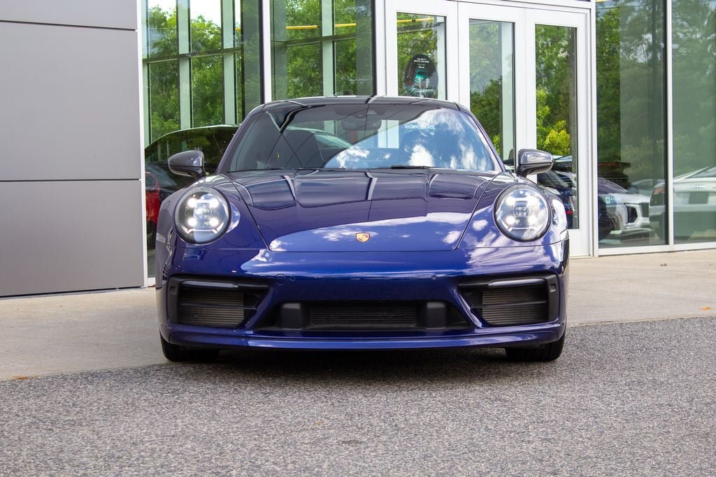 Used 2024 Porsche 911 Carrera T w/ Sportdesign Package RWD image 2