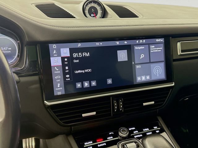 Used 2020 Porsche Cayenne Turbo image 15