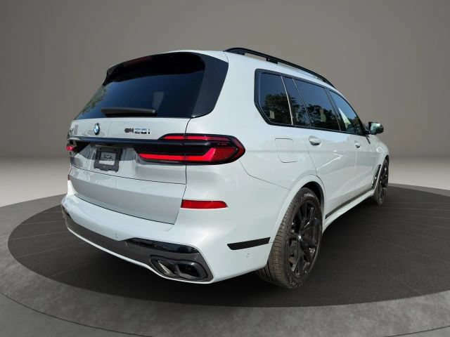 Used 2024 BMW X7 M60i w/ Executive Package AWD/4WD image 5