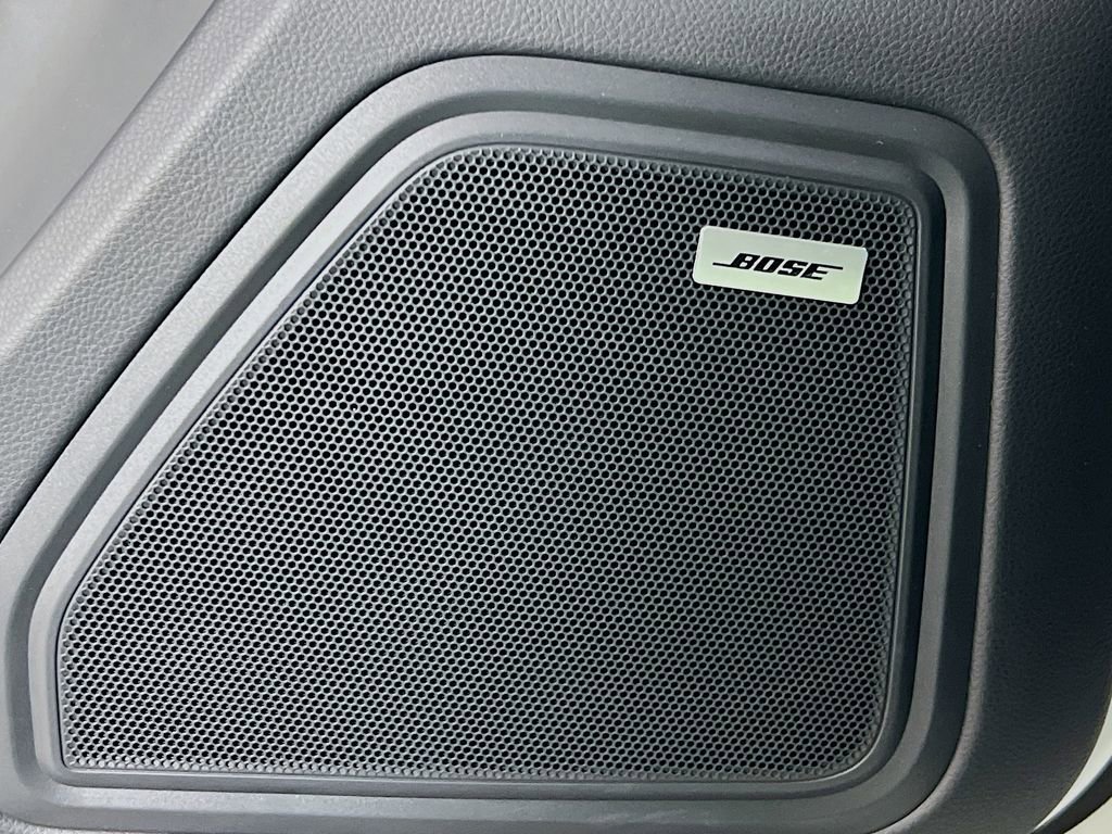 Certified 2025 Porsche Macan image 21