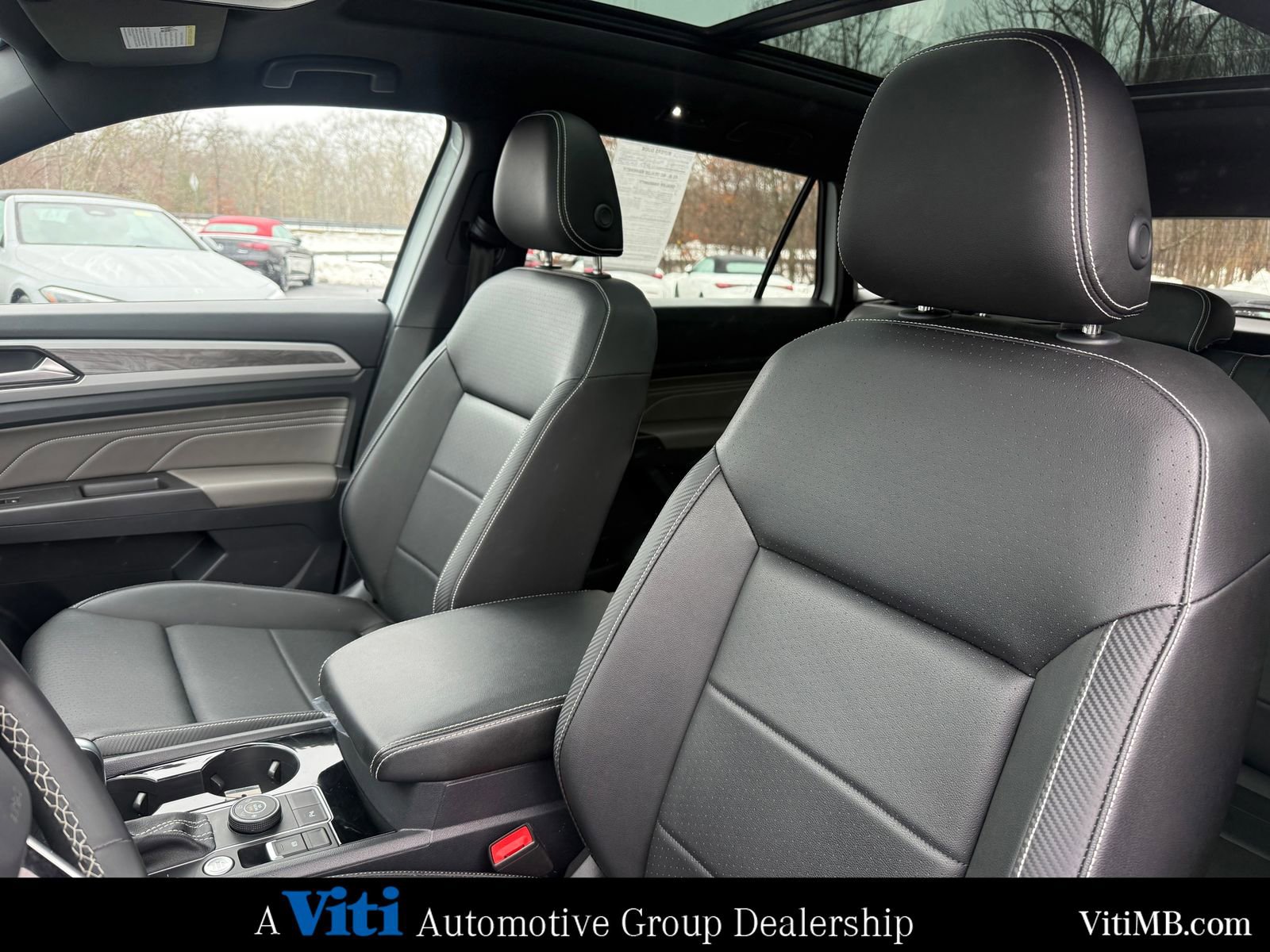 Used 2023 Volkswagen Atlas Cross Sport SE w/ Panoramic Sunroof Package image 18
