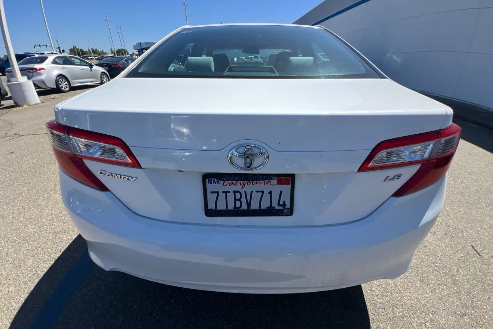 Used 2014 Toyota Camry LE FWD image 5