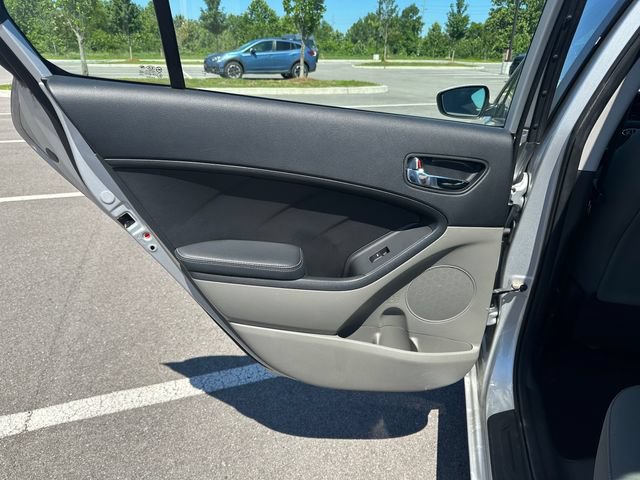 Used 2016 Kia Forte LX FWD image 15