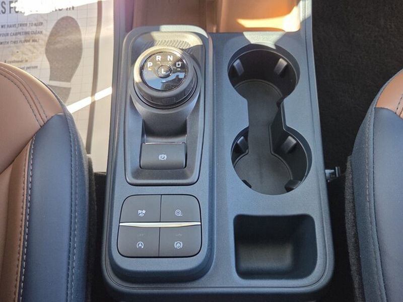 Used 2024 Ford Maverick Lariat image 19