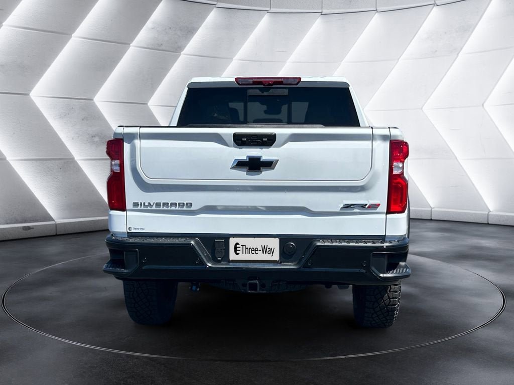 New 2026 Chevrolet Silverado 1500 ZR2 AWD/4WD image 4