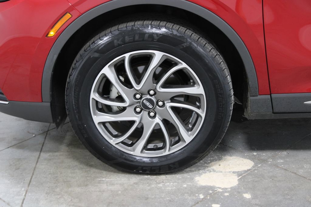 Used 2022 Lincoln Corsair AWD w/ Equipment Group 101A image 18
