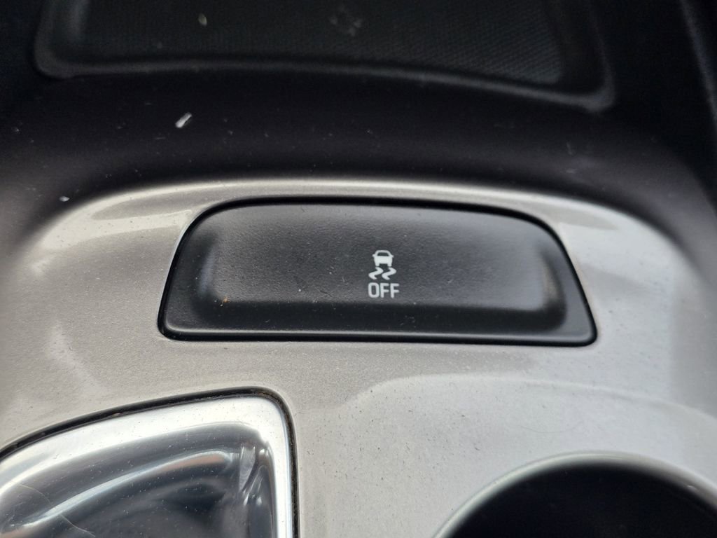 Used 2019 Chevrolet Malibu LS image 21