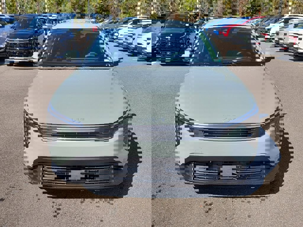 New 2026 Kia K4 LXS image 2