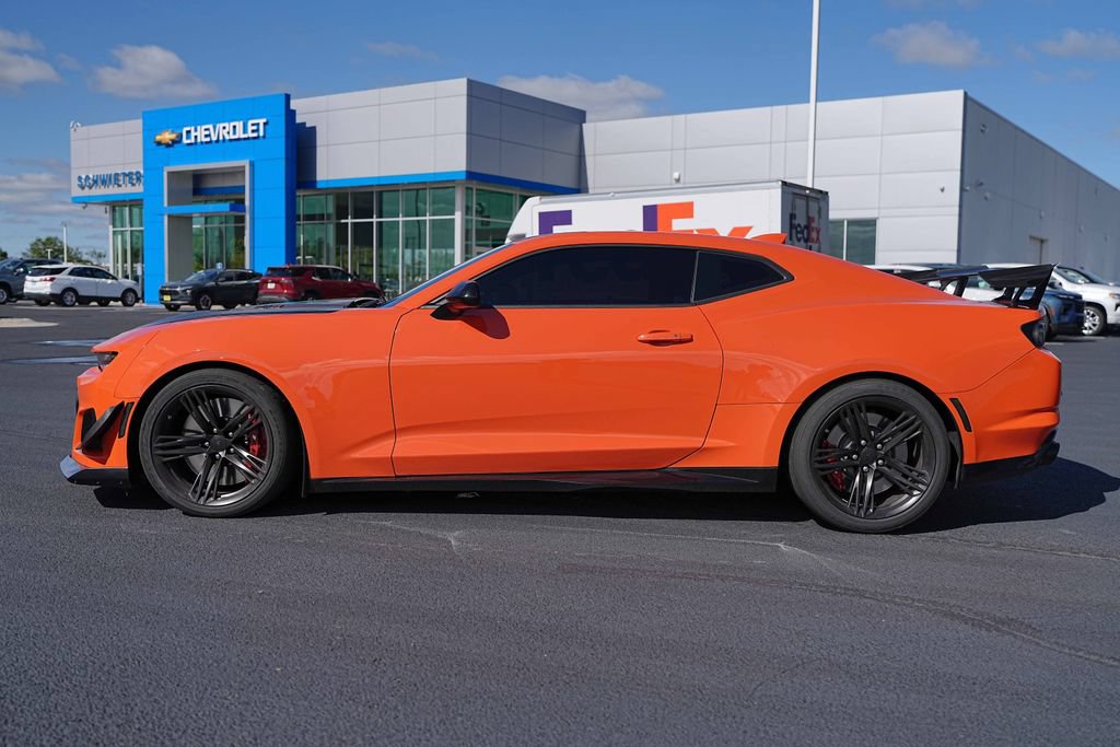 Used 2019 Chevrolet Camaro ZL1 RWD image 12