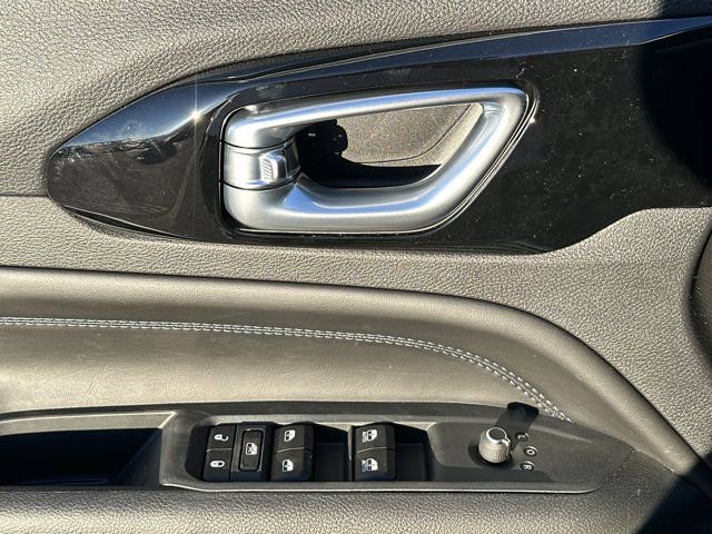 New 2026 Jeep Compass Limited image 10