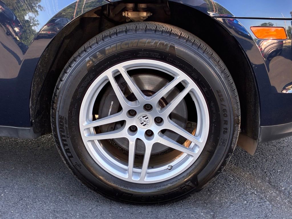 Used 2019 Porsche Macan AWD/4WD image 46