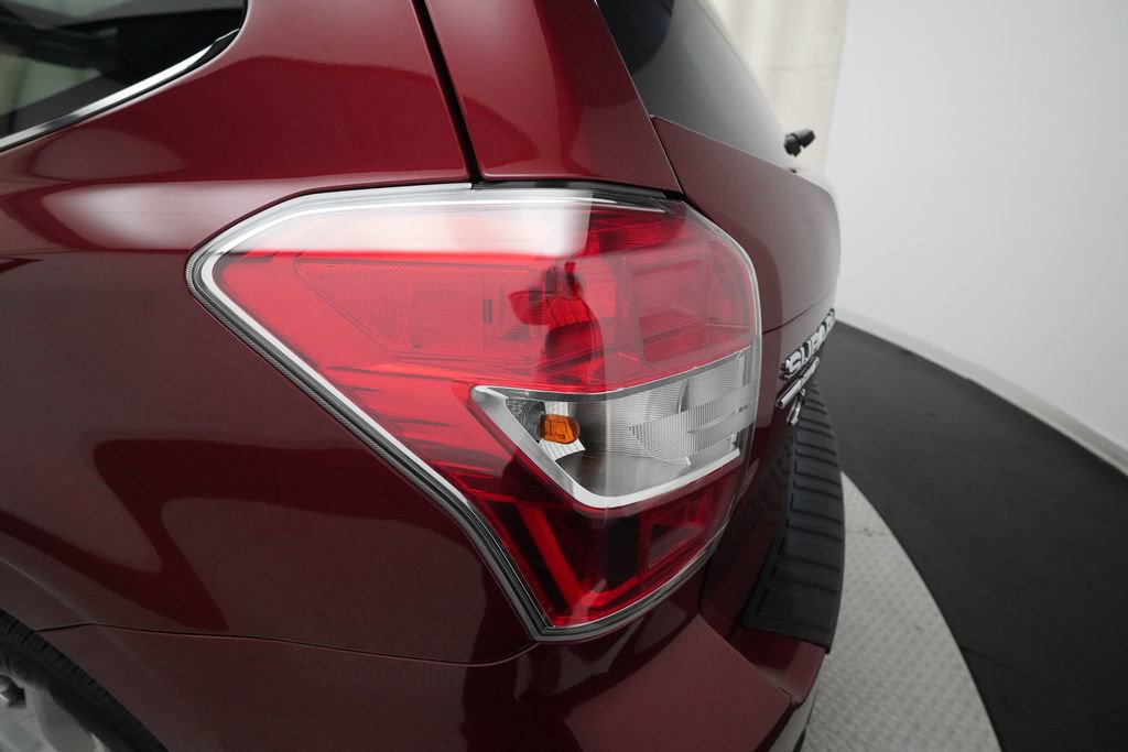 Used 2016 Subaru Forester 2.5i Touring w/ Eyesight & Navigation System image 34