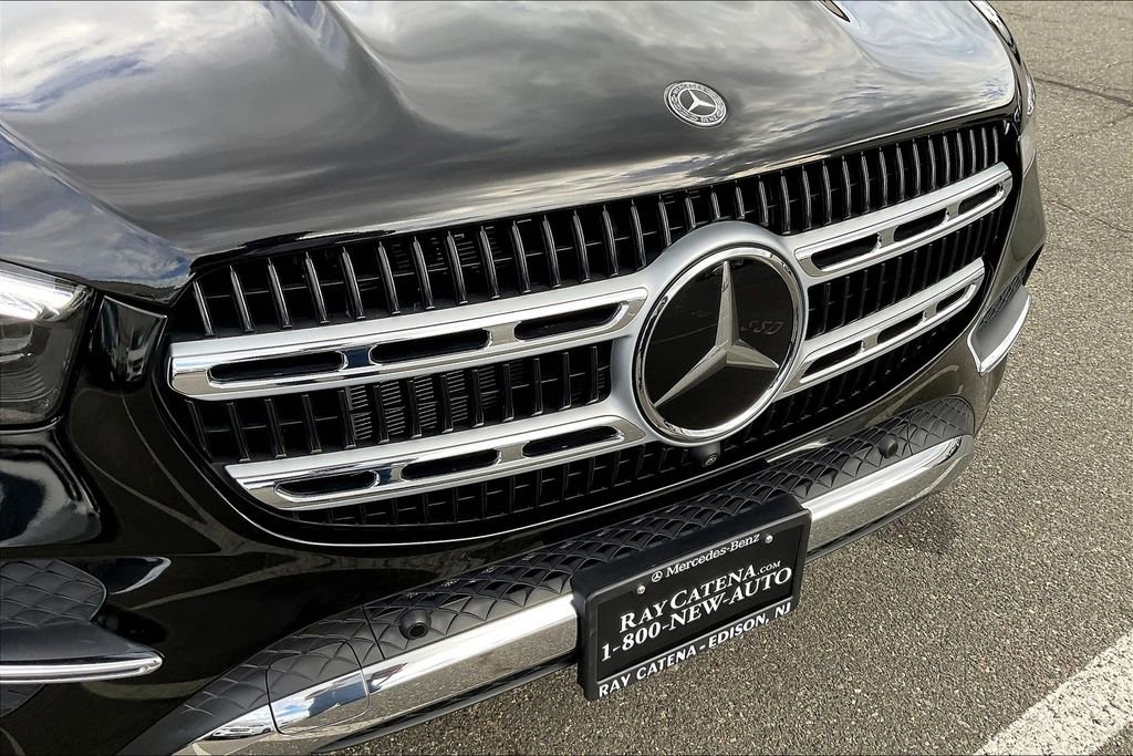 Certified 2025 Mercedes-Benz GLE 450e GLE 450e w/ Driver Assistance Package image 22