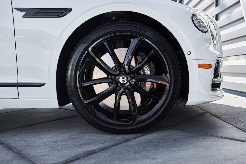 Used 2024 Bentley Flying Spur S V8 image 16