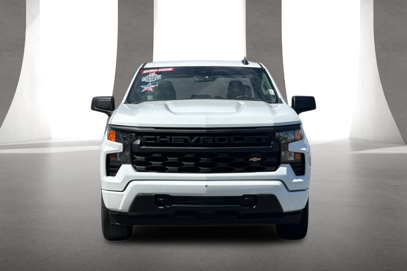 Used 2023 Chevrolet Silverado 1500 Custom RWD image 9