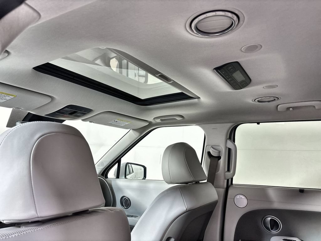 New 2026 Hyundai Palisade SEL Premium FWD image 16