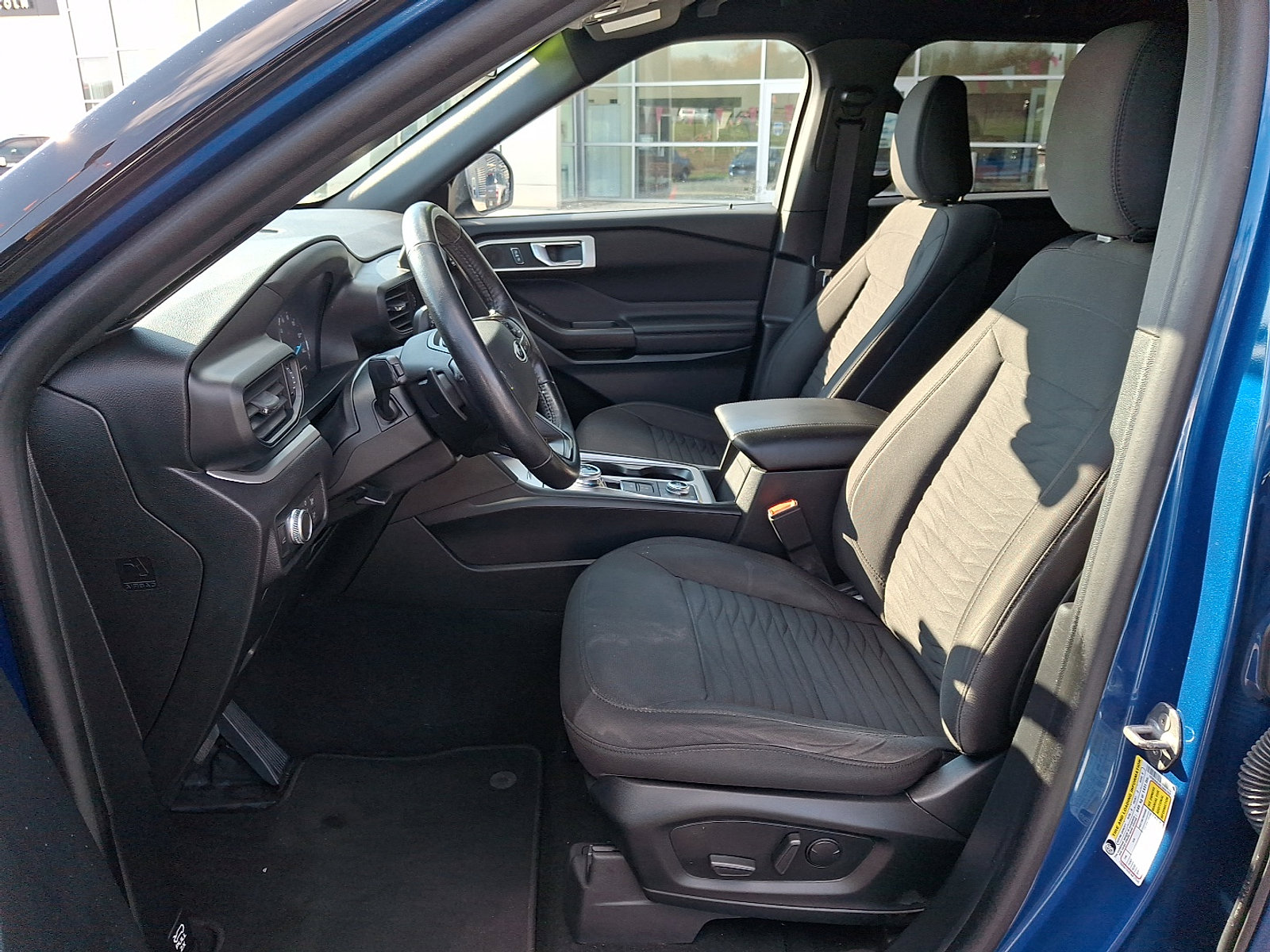 Used 2020 Ford Explorer XLT image 14