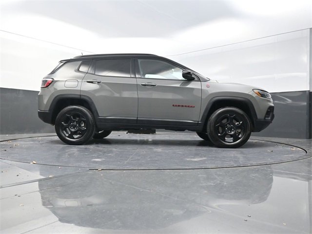 Used 2024 Jeep Compass Trailhawk image 35